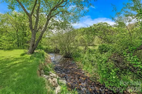 9 Whispering Meadows Drive Fairview NC 28730