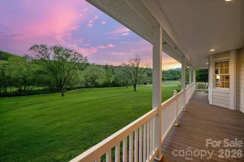 9 Whispering Meadows Drive Fairview NC 28730