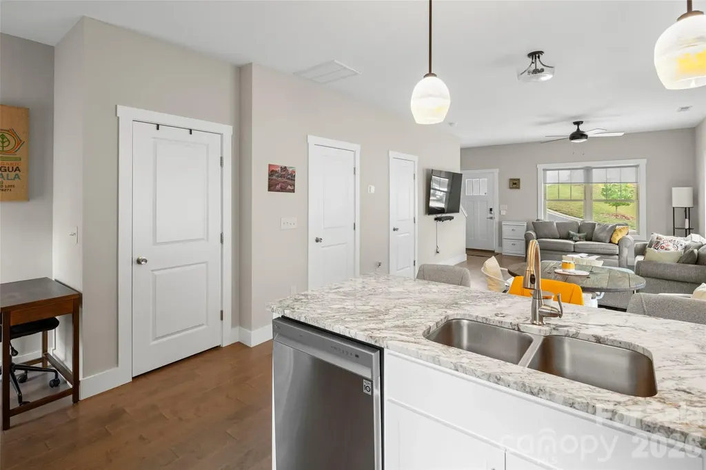 52 Wheeler Road Weaverville NC 28787