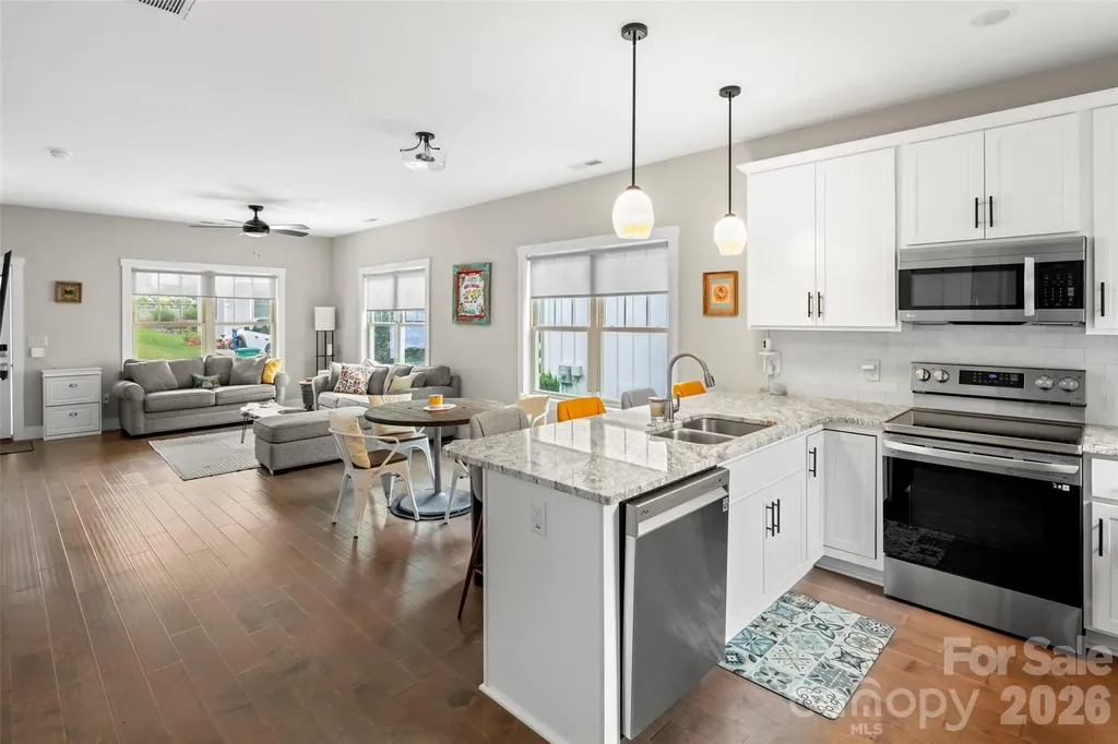 52 Wheeler Road Weaverville NC 28787