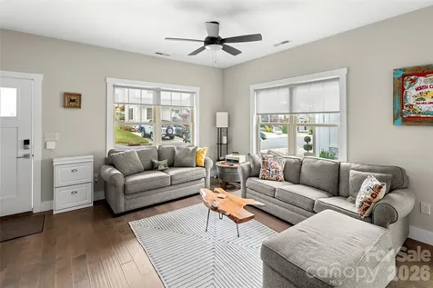 52 Wheeler Road Weaverville NC 28787
