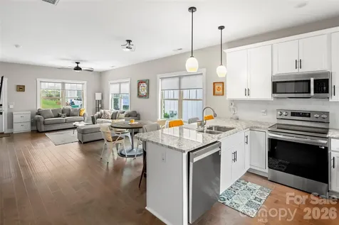 52 Wheeler Road Weaverville NC 28787