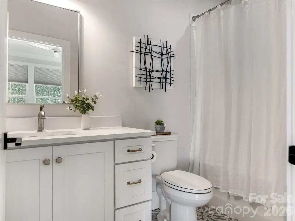 2115 Nolen Ridge Avenue Charlotte NC 28209