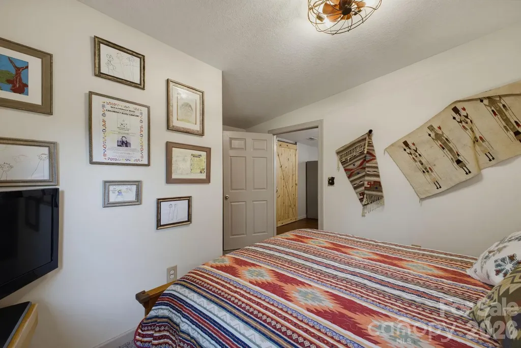 1239 W Mcguinn Road Mill Spring NC 28756