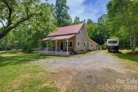 1239 W Mcguinn Road Mill Spring NC 28756