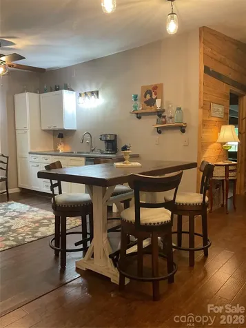 1239 W Mcguinn Road Mill Spring NC 28756
