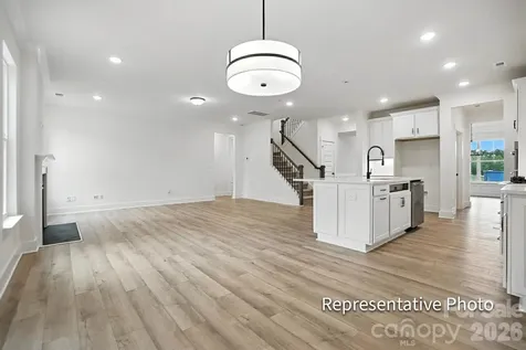 6116 New River Drive Huntersville NC 28078