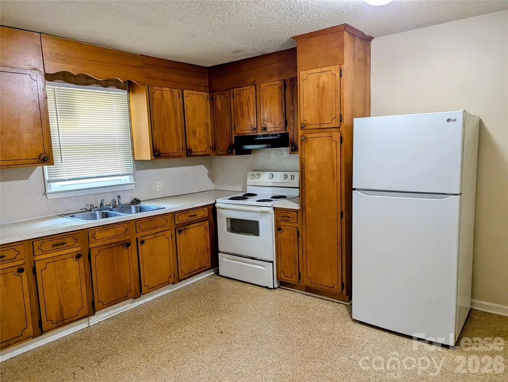 354 Harrill Street Statesville NC 28677