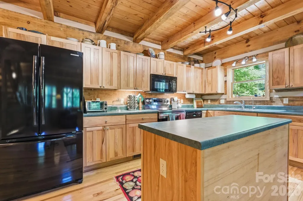 311 Copper Spur Drive Maggie Valley NC 28751