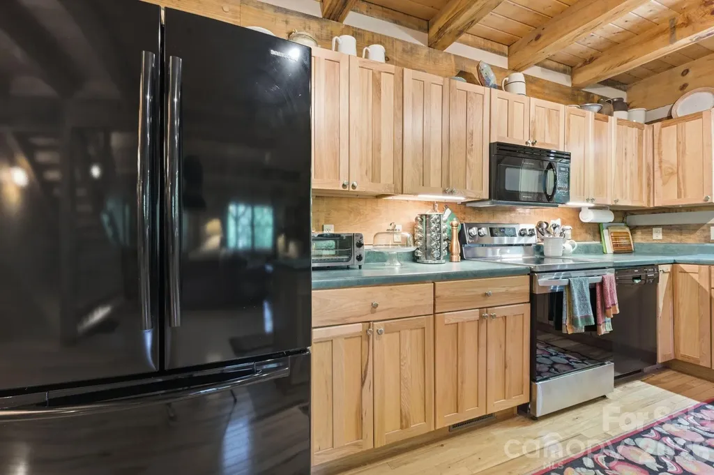 311 Copper Spur Drive Maggie Valley NC 28751