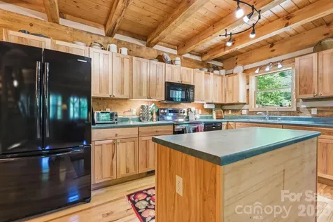 311 Copper Spur Drive Maggie Valley NC 28751