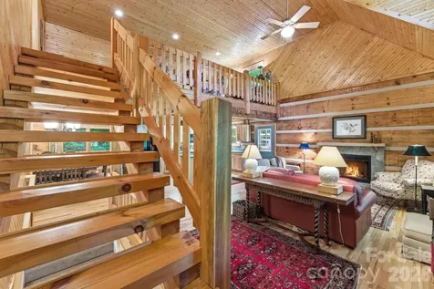 311 Copper Spur Drive Maggie Valley NC 28751