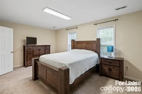 128 Locomotive Lane Mooresville NC 28115