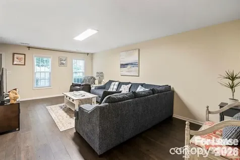 128 Locomotive Lane Mooresville NC 28115