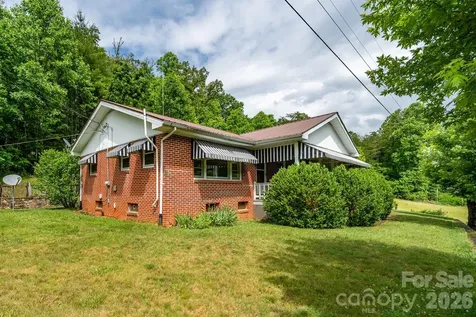 302 Sprinkle Branch Road Marshall NC 28753