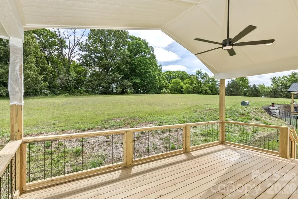 112 Peyton Elaine Road Clyde NC 28721