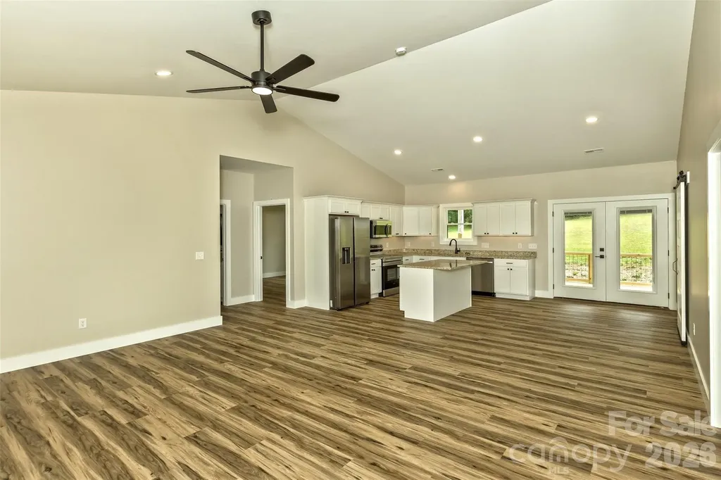 112 Peyton Elaine Road Clyde NC 28721