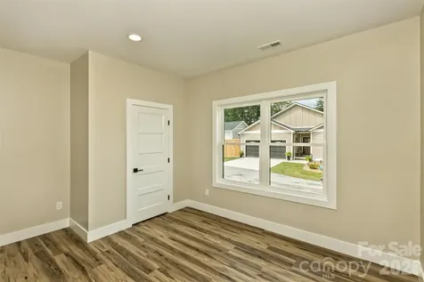 112 Peyton Elaine Road Clyde NC 28721