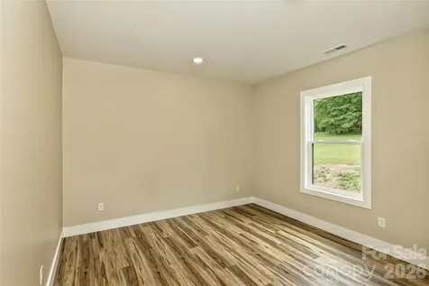 112 Peyton Elaine Road Clyde NC 28721