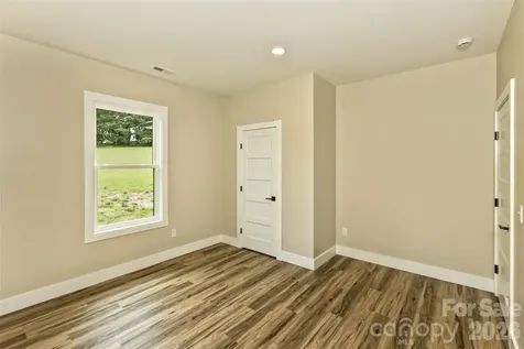 112 Peyton Elaine Road Clyde NC 28721