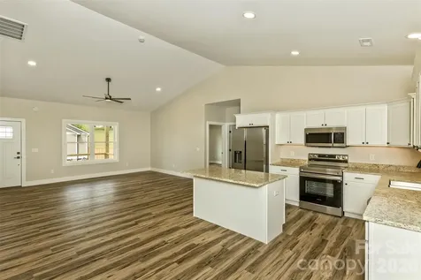 112 Peyton Elaine Road Clyde NC 28721