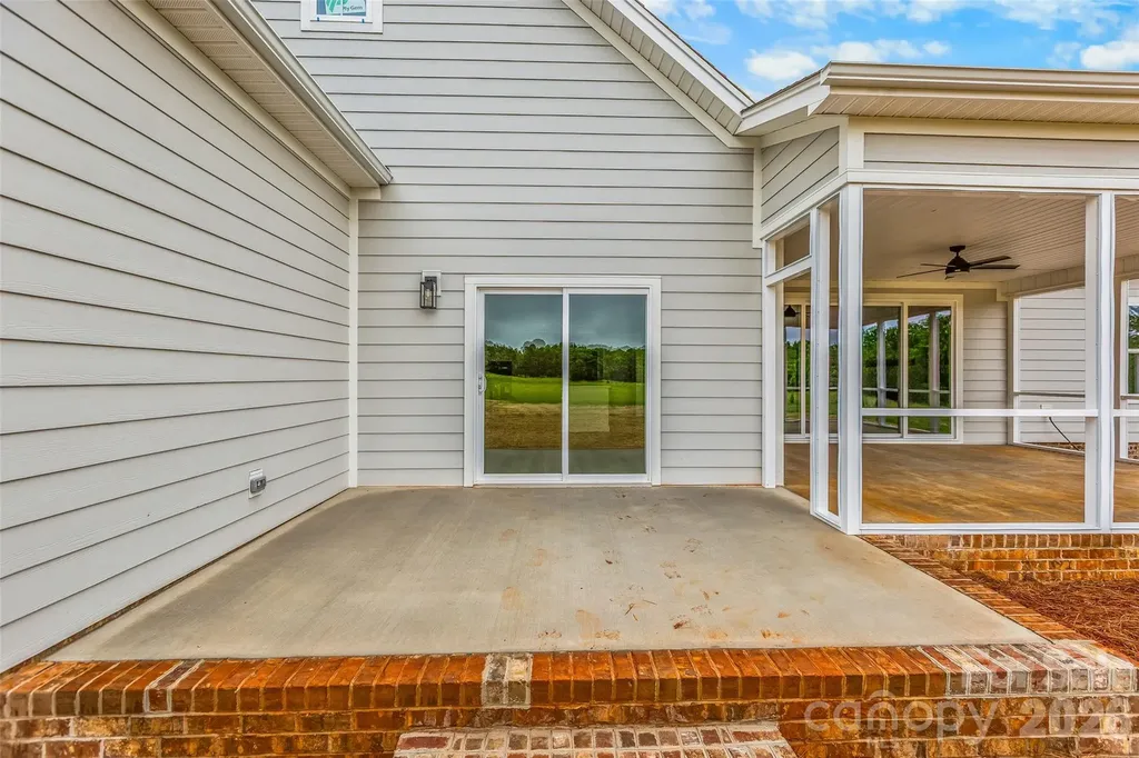 184 Armsworthy Road Advance NC 27006