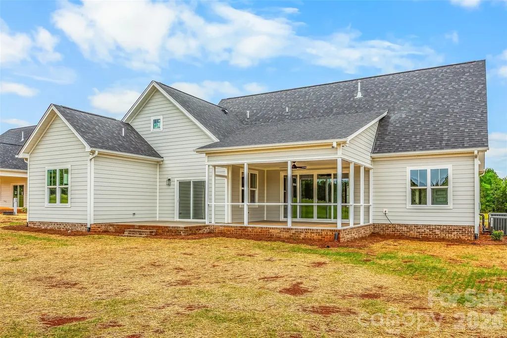 184 Armsworthy Road Advance NC 27006