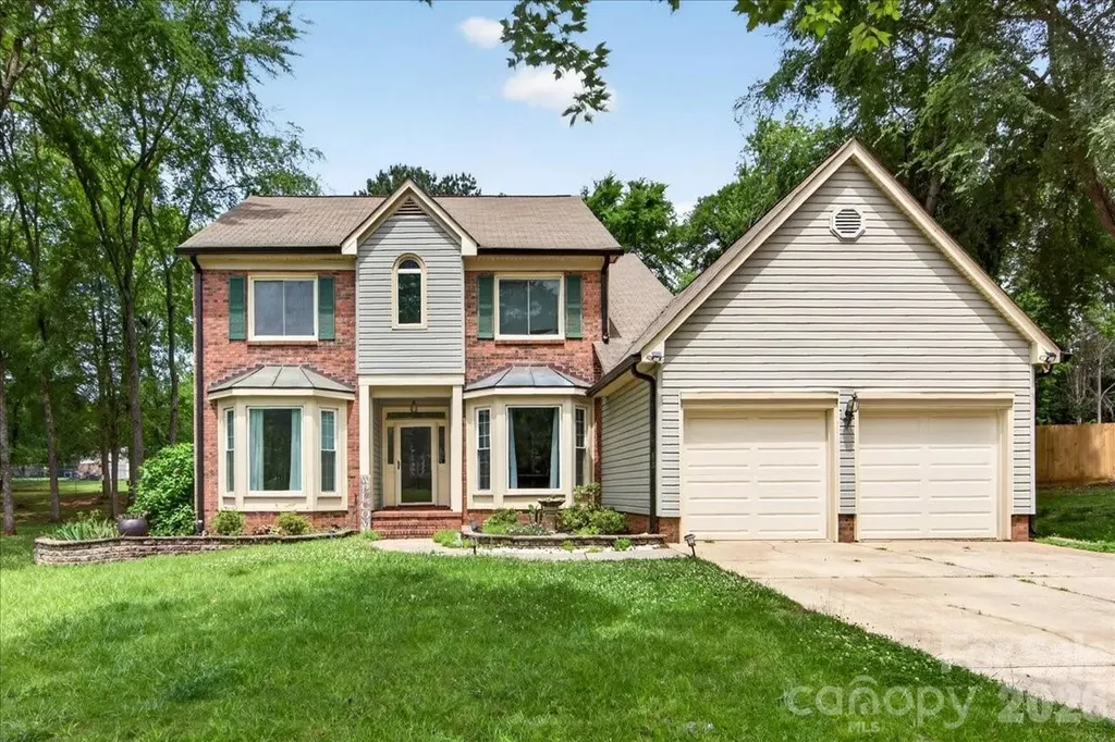 1045 Fairway Ridge Road NW Concord NC 28027