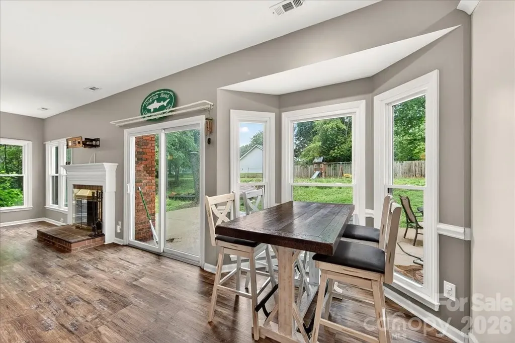 1045 Fairway Ridge Road NW Concord NC 28027