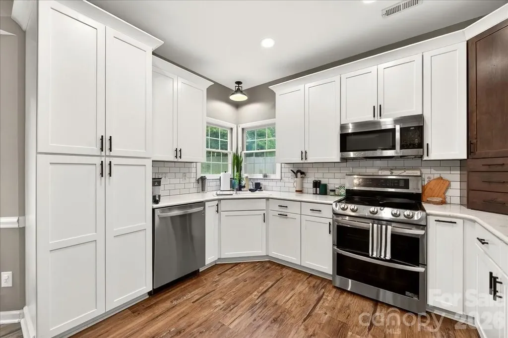 1045 Fairway Ridge Road NW Concord NC 28027