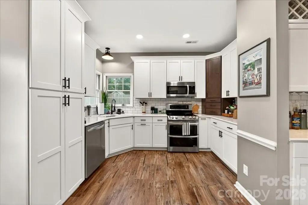 1045 Fairway Ridge Road NW Concord NC 28027
