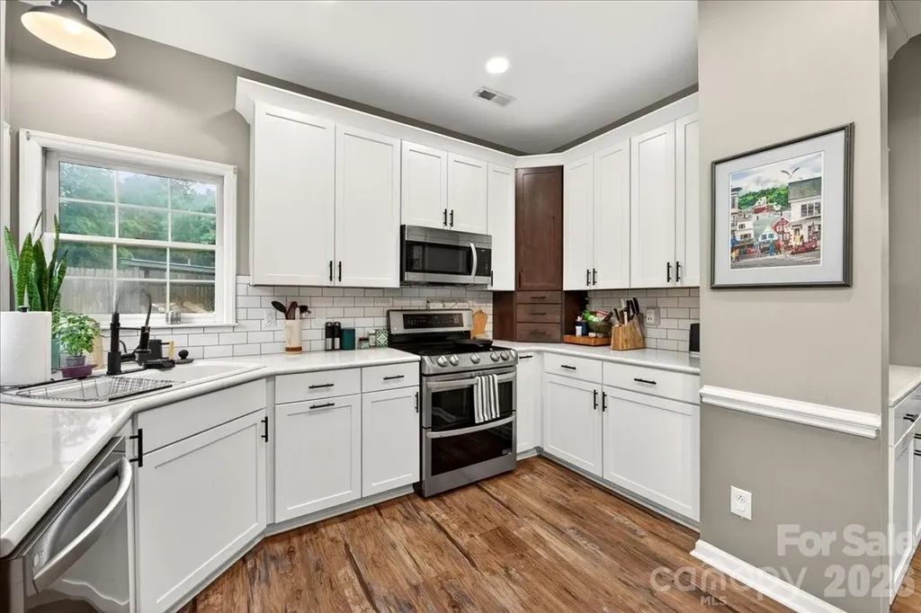 1045 Fairway Ridge Road NW Concord NC 28027