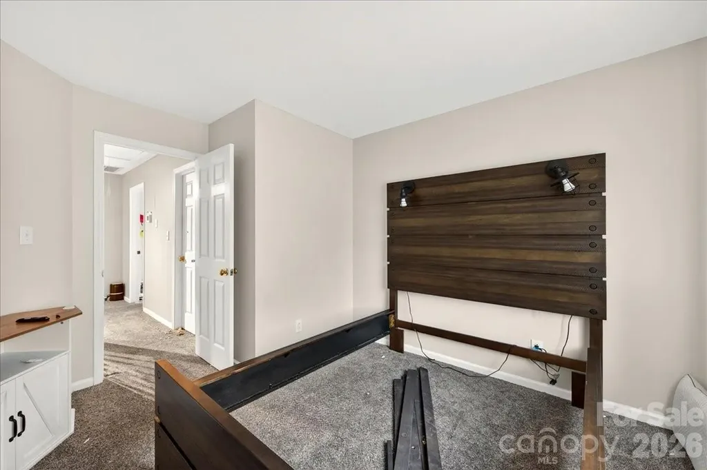 1045 Fairway Ridge Road NW Concord NC 28027