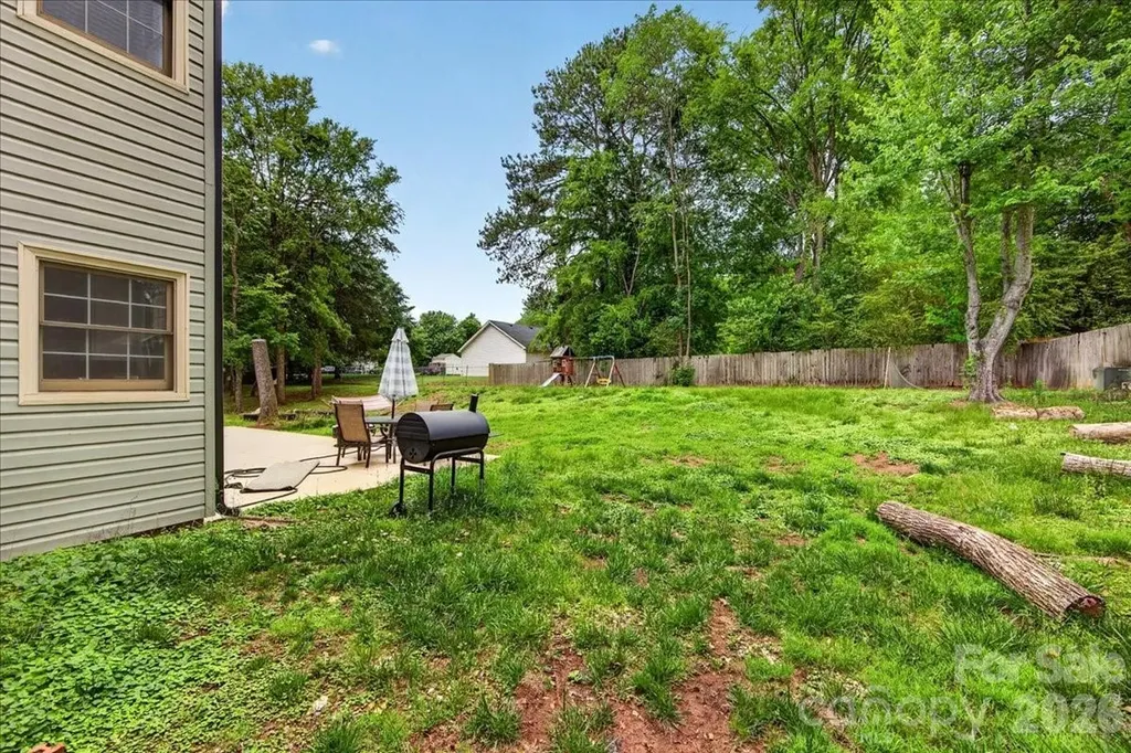 1045 Fairway Ridge Road NW Concord NC 28027