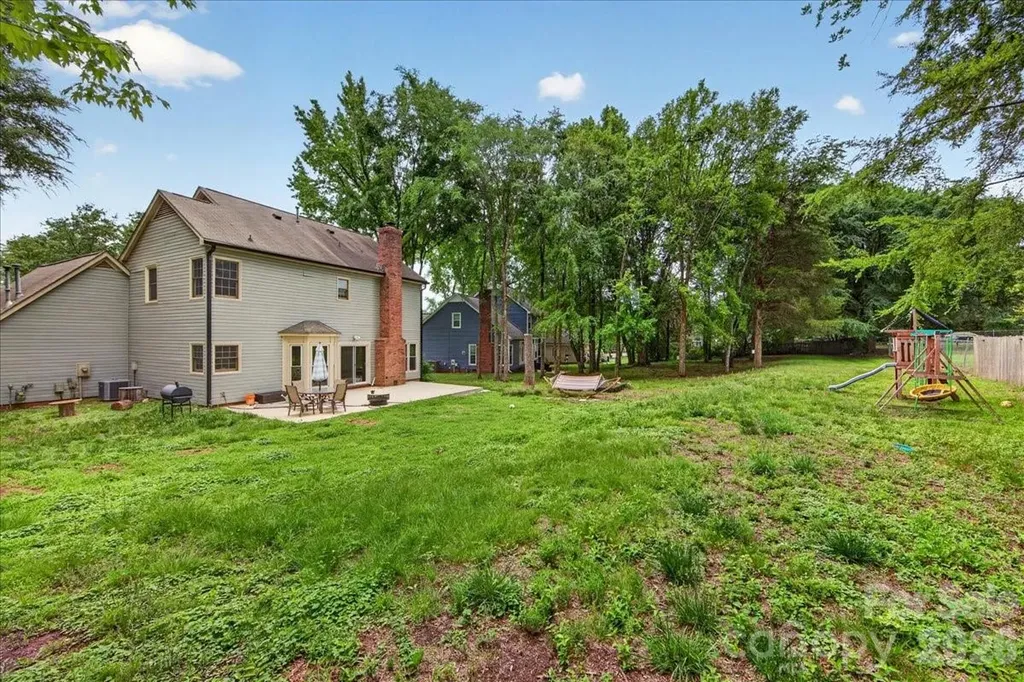 1045 Fairway Ridge Road NW Concord NC 28027