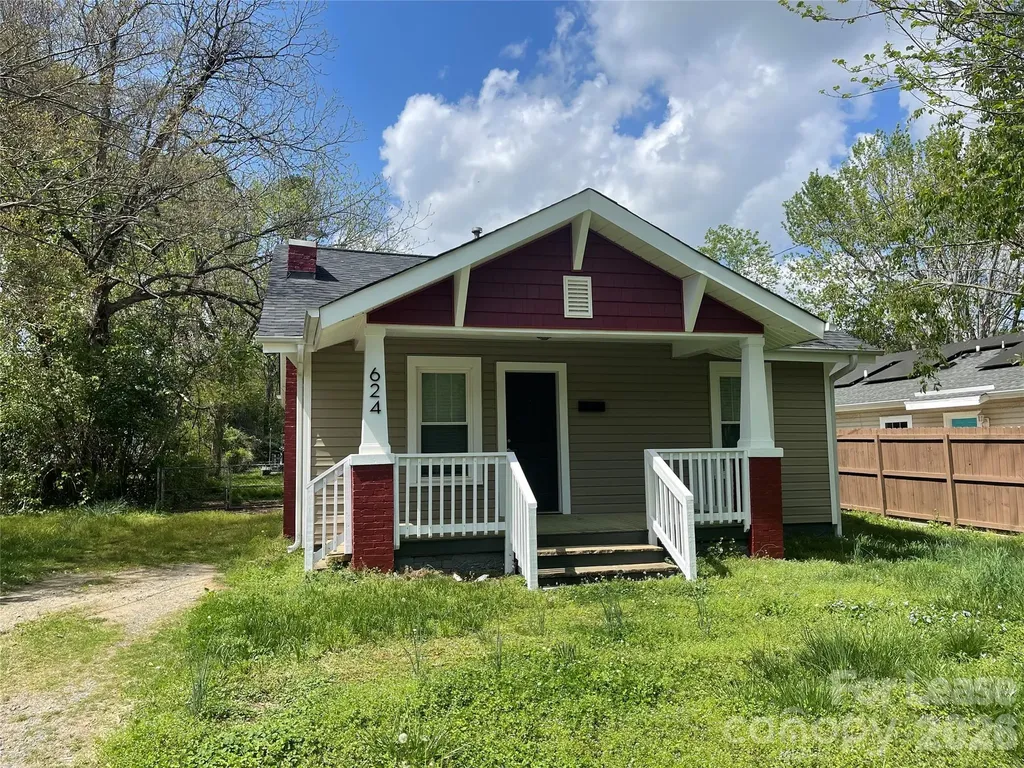 624 Pinoca Road Charlotte NC 28208