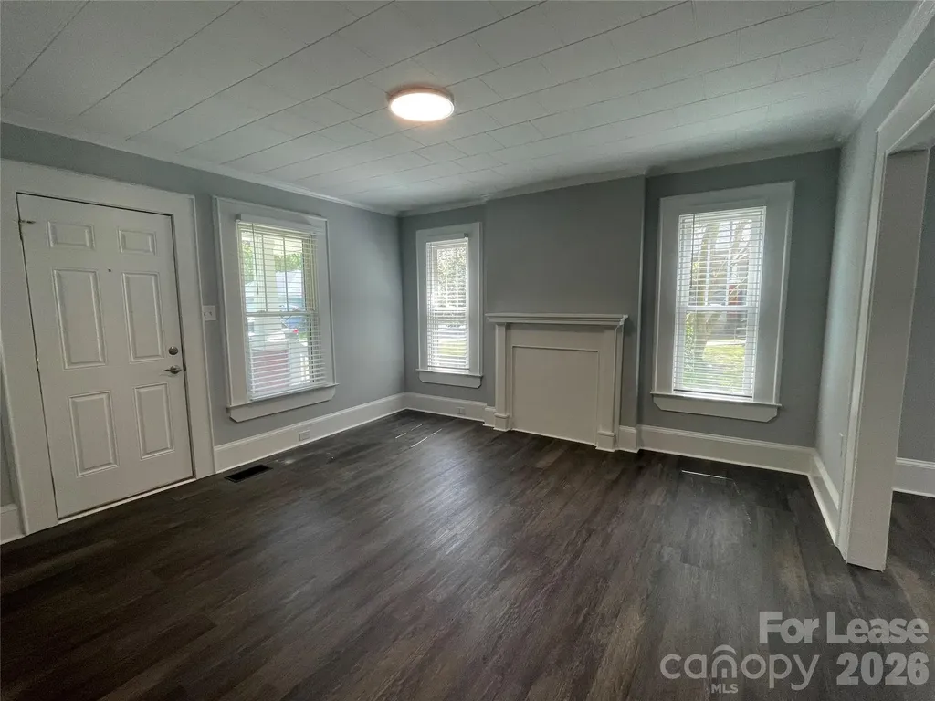 624 Pinoca Road Charlotte NC 28208
