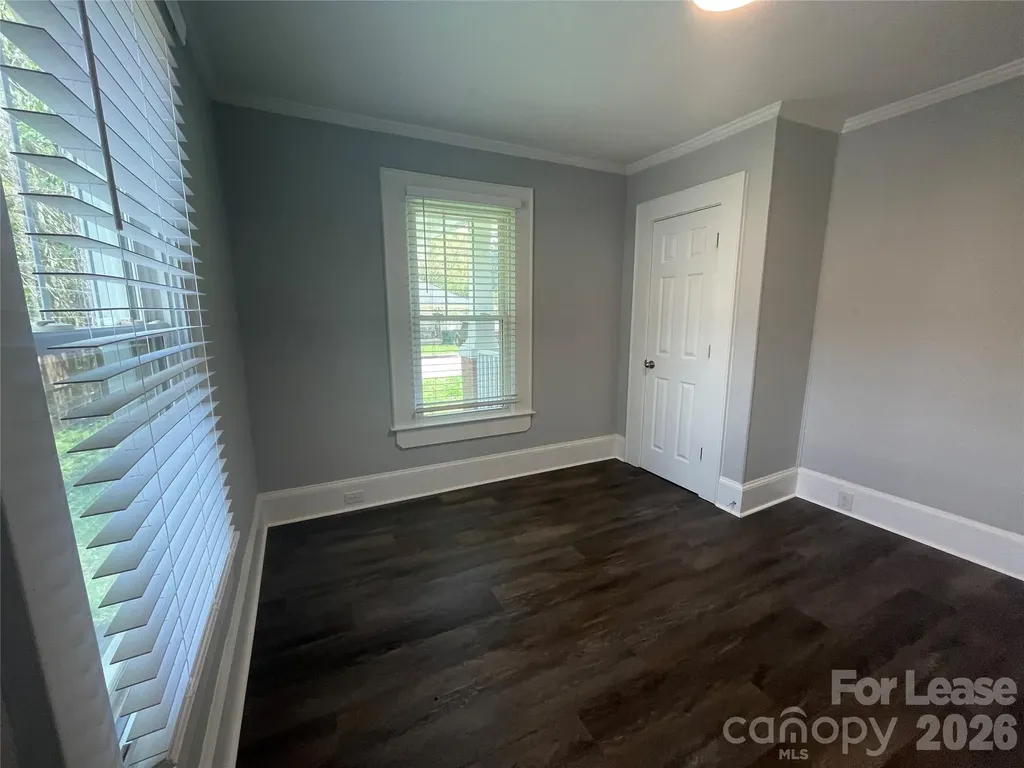 624 Pinoca Road Charlotte NC 28208