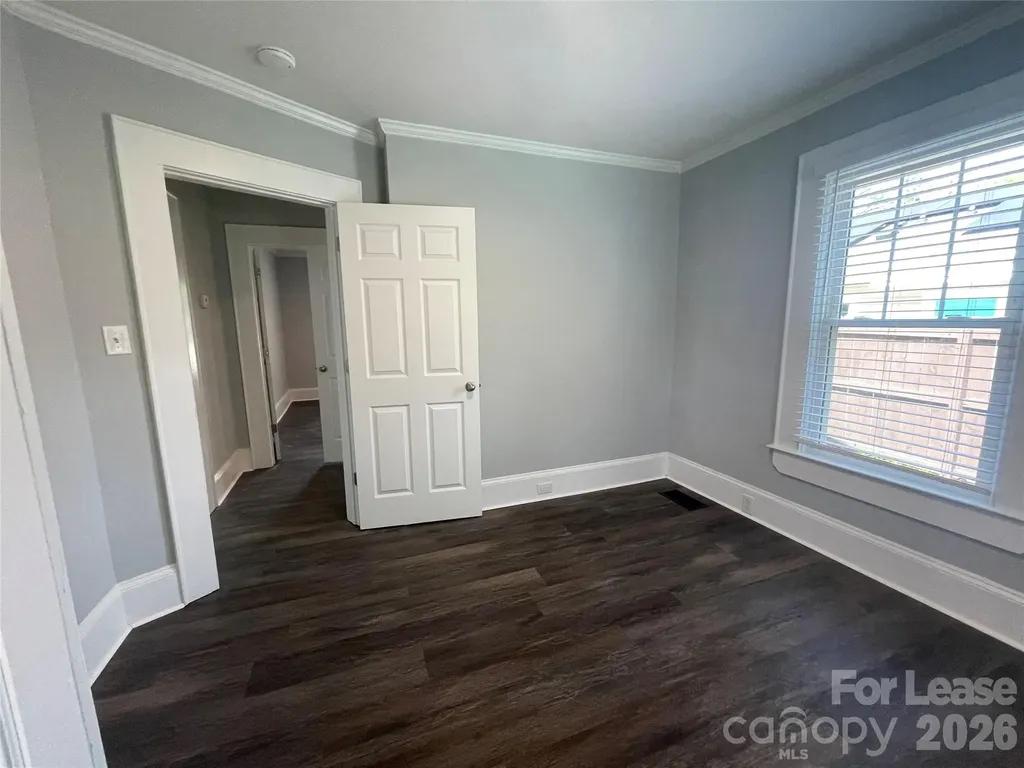624 Pinoca Road Charlotte NC 28208