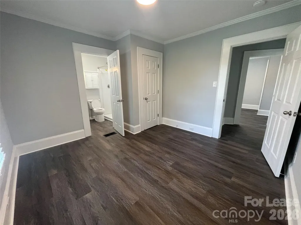 624 Pinoca Road Charlotte NC 28208