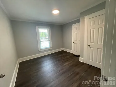 624 Pinoca Road Charlotte NC 28208