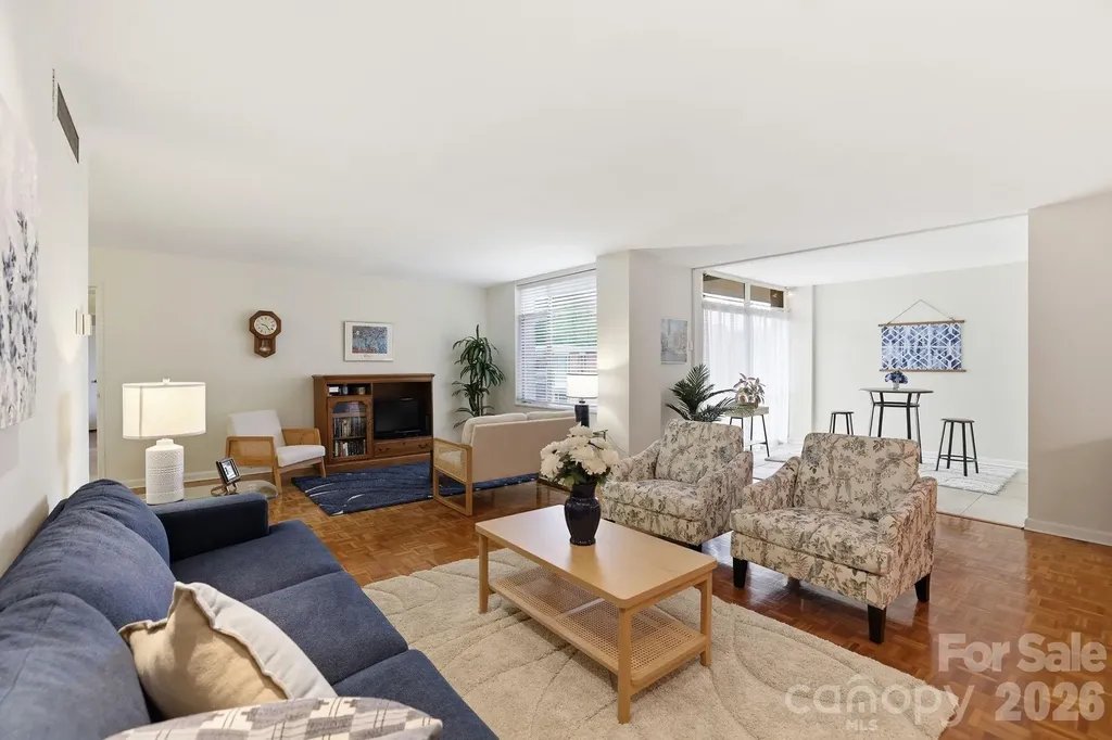 1300 Queens Road Charlotte NC 28207