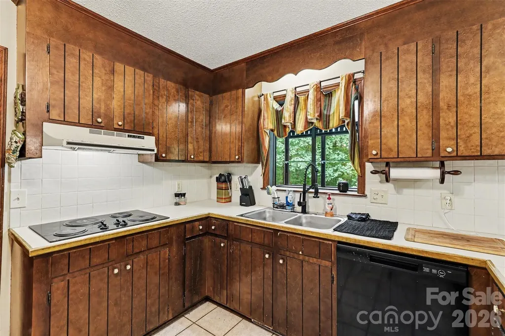 152 Shadywood Lane Statesville NC 28677