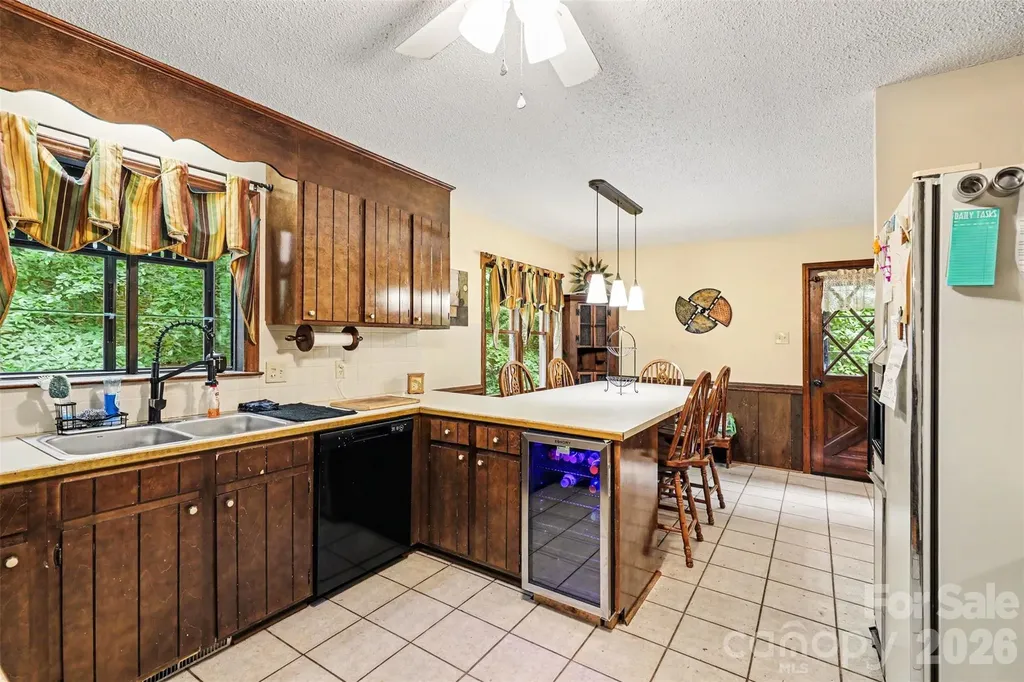 152 Shadywood Lane Statesville NC 28677