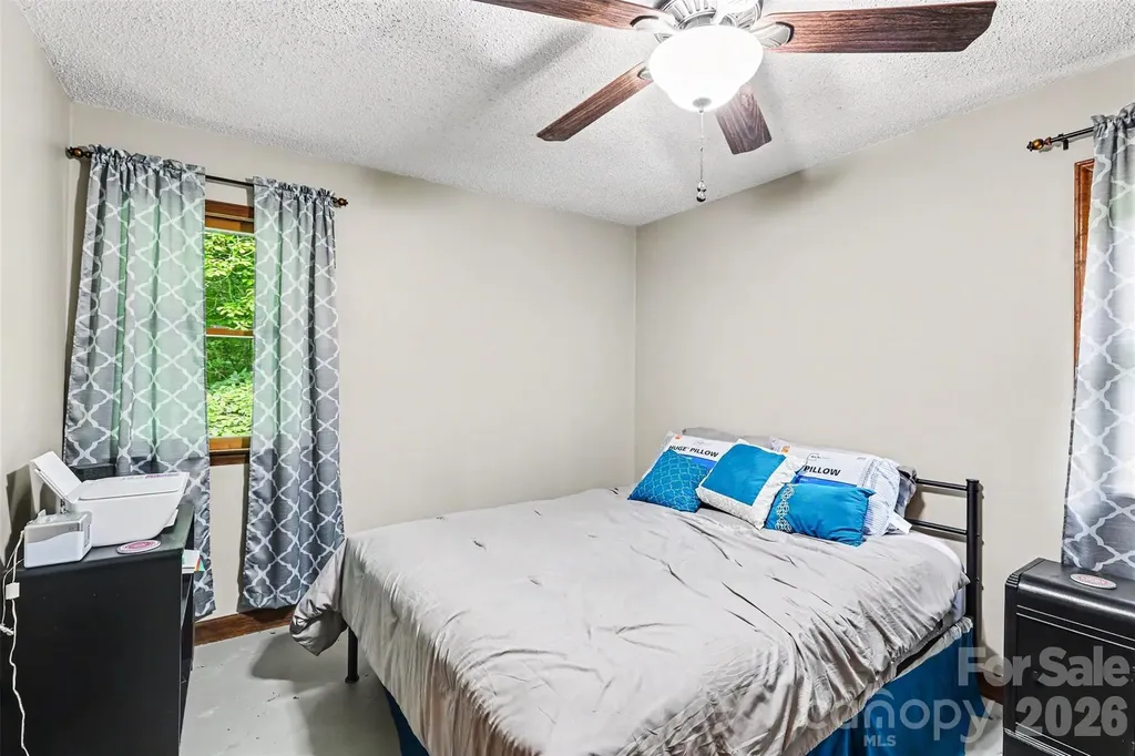 152 Shadywood Lane Statesville NC 28677
