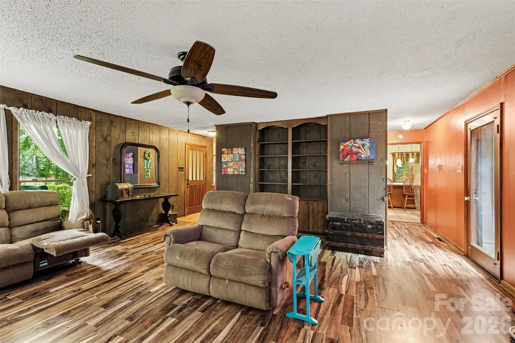 152 Shadywood Lane Statesville NC 28677