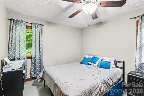 152 Shadywood Lane Statesville NC 28677