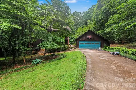 152 Shadywood Lane Statesville NC 28677