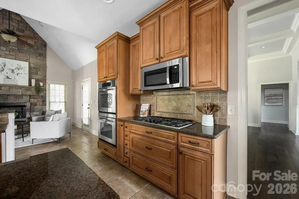 8325 Curico Lane Charlotte NC 28227