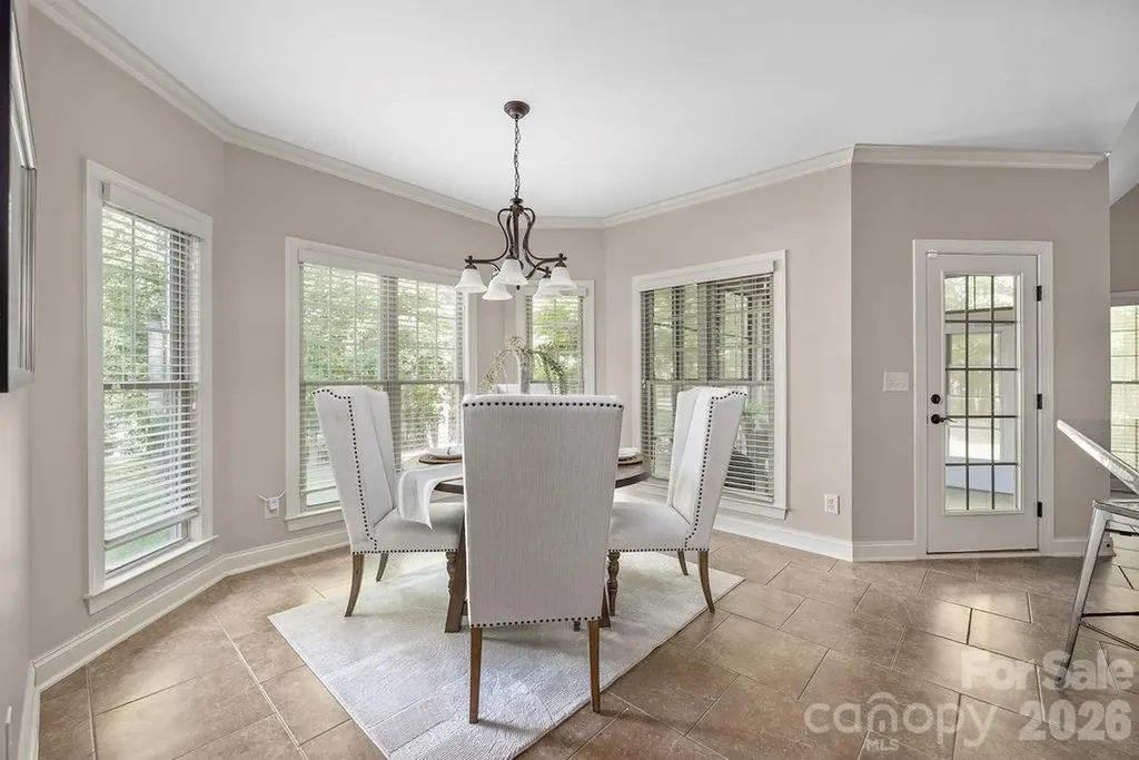 8325 Curico Lane Charlotte NC 28227